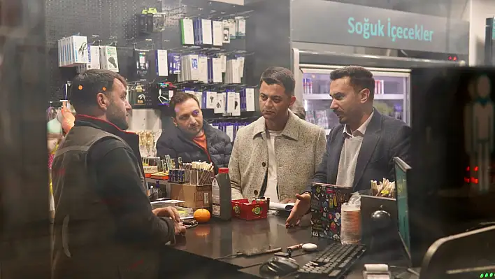 DEVA Partisi Kayseri teşkilatı gece mesaisi yaptı