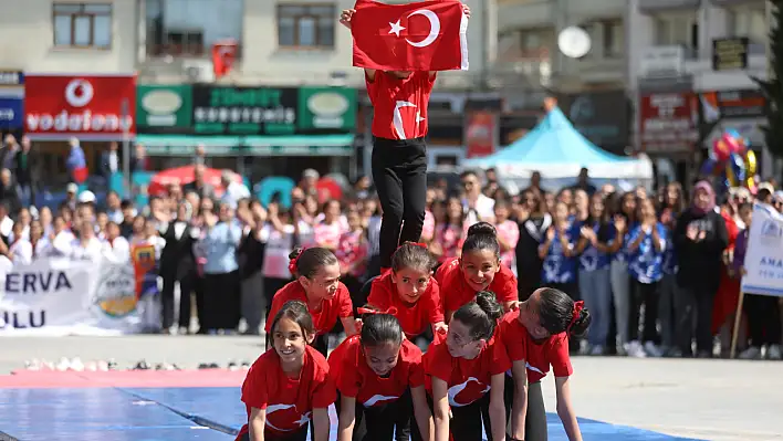 Develi'de coşkulu kutlama
