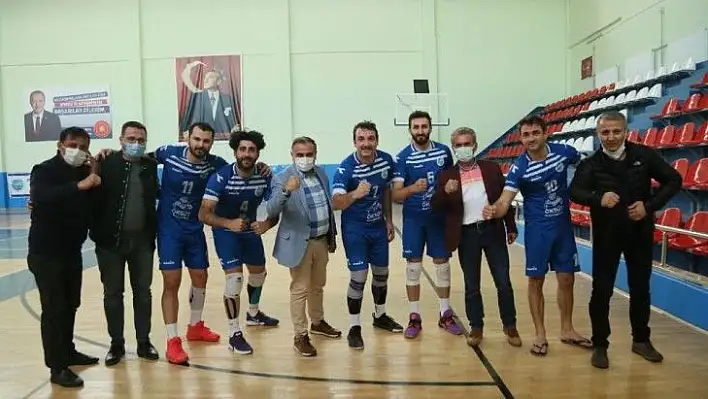 Develi Belediyespor Gezlevispor karşısında