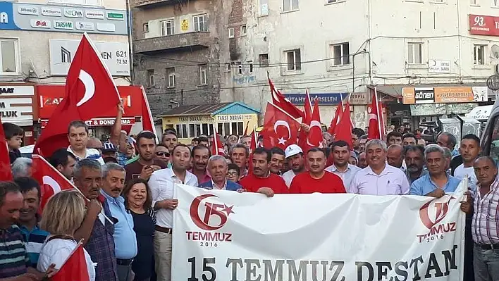 Develi'de 15 Temmuz için anma yürüyüşü yapıldı