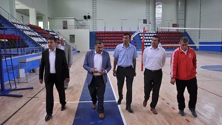 Develi'de yeni spor salonu yapımında sona gelindi