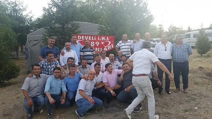 Develi İmam Hatip Lisesi mezunları buluştu