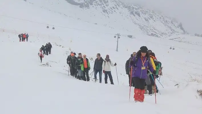 Kadınlar Günü'nde zirvede buluştular...