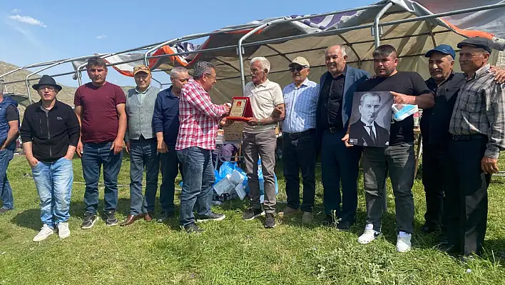 Doğum gününün böylesi: 80. Yaşına böyle girdi