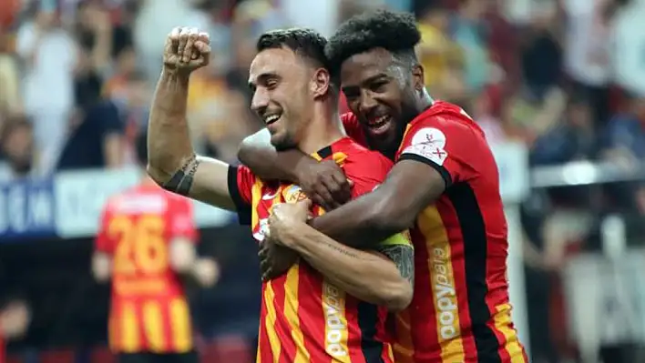 Nazon'dan kritik gol! Kayserispor'a 1 puanı getirdi