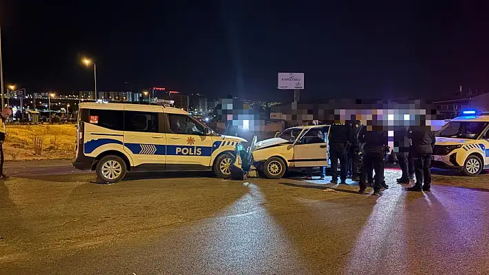'Dur' ihtarına uymayan şahıs 2 polisi...