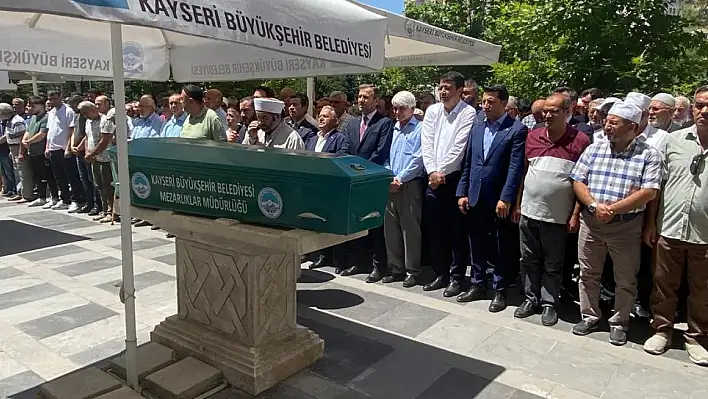 Duran Soyuğur son yolculuğuna uğurlandı!