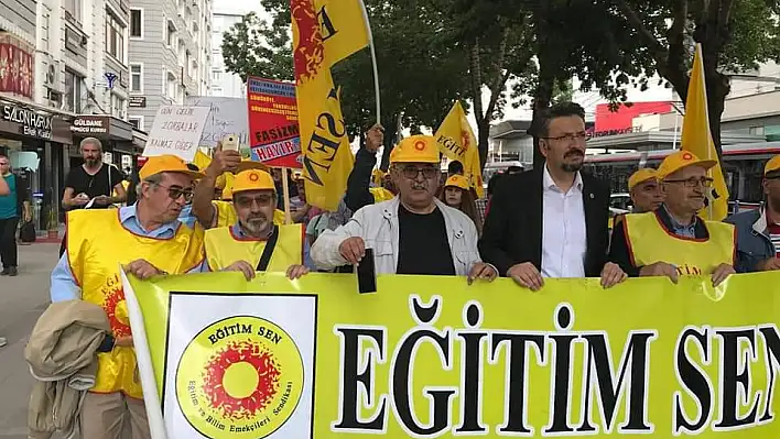 Eğitim Sen: Torba kanunla muhalifler tasfiye edilmek isteniyor