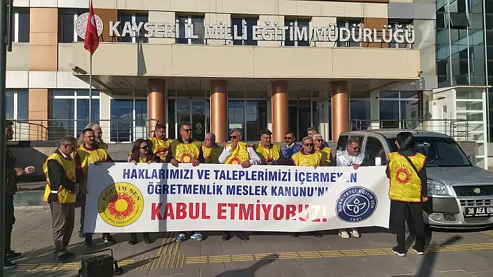 Eğitimcilerden Öğretmenlik Mesleği Kanunu'na  ortak tepki