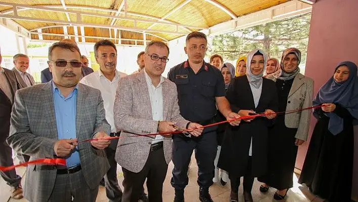 El emeği göz nuru eserler görücüye çıktı