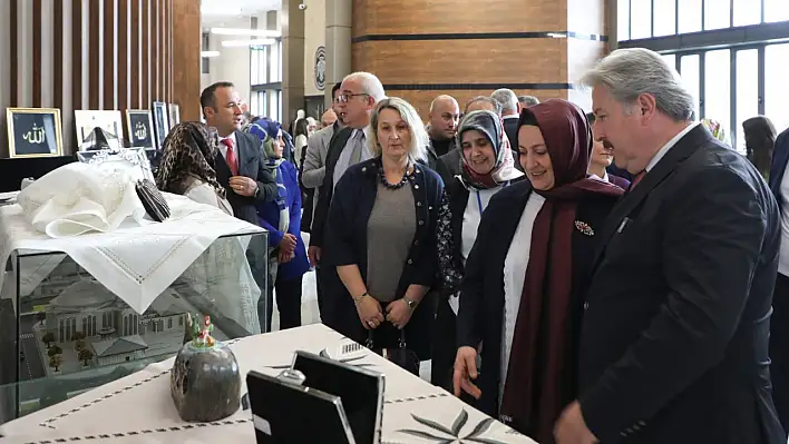 El emeği, göz nuru eserler görücüye çıktı