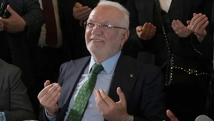 Elitaş: Sayın Erdoğan'a ulvi davasına hizmet yolunda bizleri de nasipdar eyleyen Rabbimize hamd ediyoruz