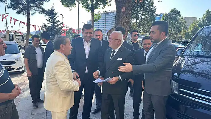 Düşman çatlatmaya devam ediyorlar! AK Partili Elitaş ve MHP'li Ersoy bu kez de Kayseri'de buluştu