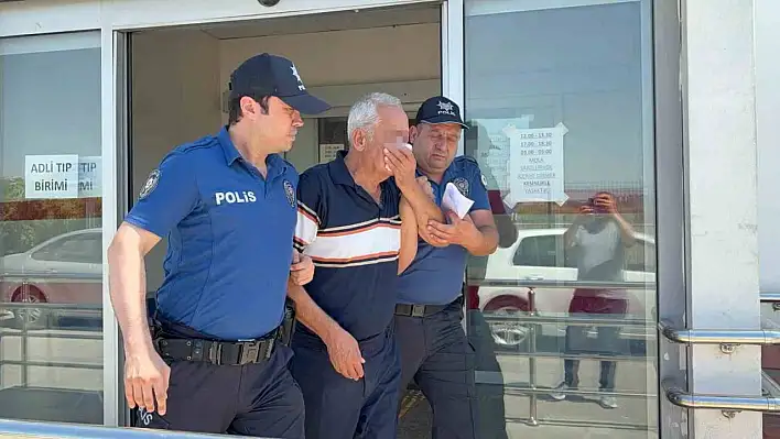 Emekli hakime otobüste gözaltı