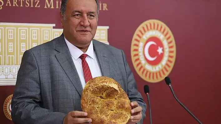 Emeklinin sofrasından 5 yıl içinde 390 ramazan pidesi ve 446 ekmek eksildi!