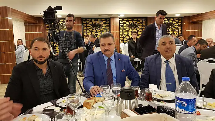 Emlakçılar Odası Başkan Adayı Özet projelerini tanıttı