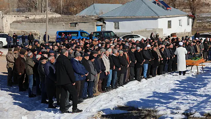 Kayserili Emniyet Müdürünün babası toprağa verildi