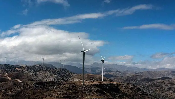 O bölgeye 70 milyon dolarlık yatırım! 75 bin hanenin elektrik ihtiyacı karşılanacak...