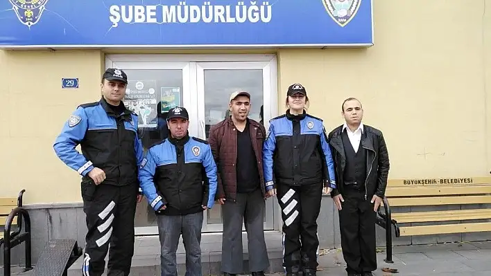 Engelli Gökmen'in polis olma hayali gerçekleşti!