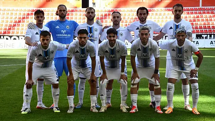 Mavi siyahlılar 3 puanı kaptı