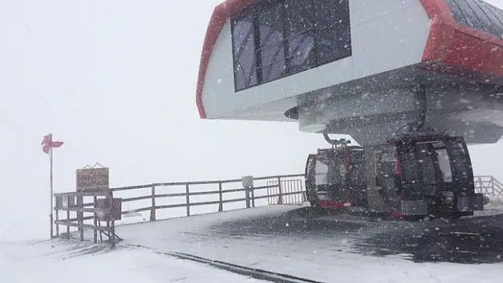 Erciyes Dağı'nda Haziran ayında yoğun tipi etkili oldu