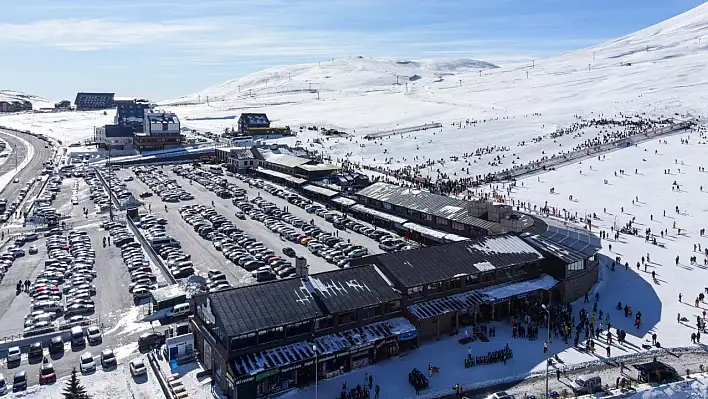 Erciyes Kayak Merkezi'nden uluslararası hamle!