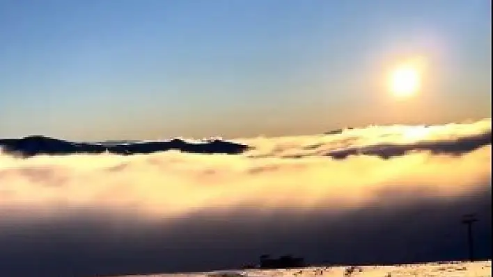 Erciyes kayak pistinden kayakçıları mest eden görüntüler