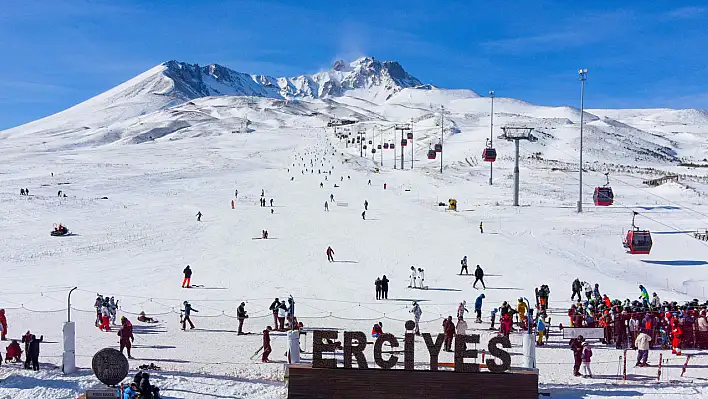 Erciyes'te beklenen oldu! Kayak sezonu ne zaman açılacak?