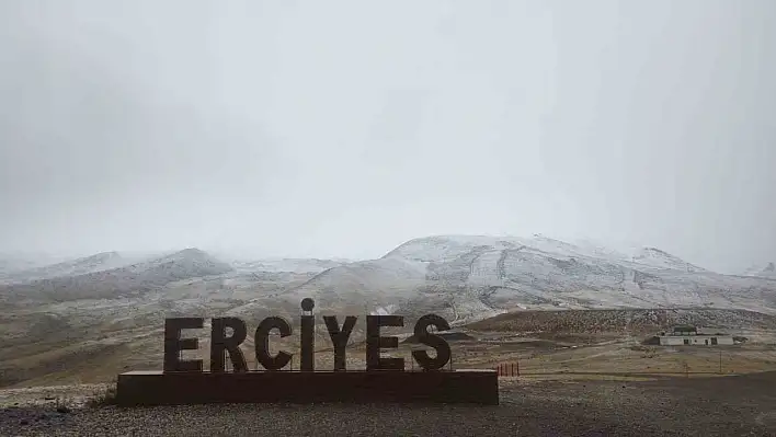 Erciyes'e kar yağdı!