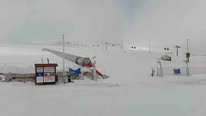 Erciyes'te kar sevinci...