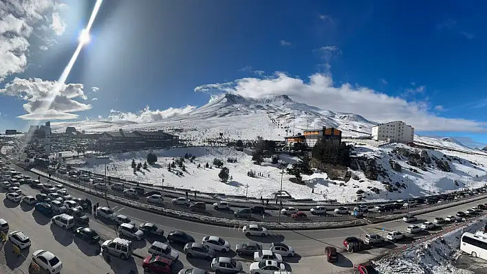 Erciyes'te sömestir coşkusu