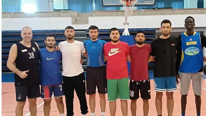 Kayseri'de üniversitelerarası basketbol heyecanı başlıyor