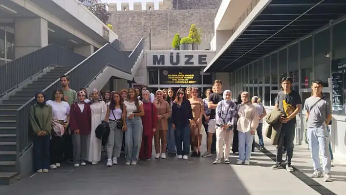 ERÜ öğrencileri şehri adım adım keşfetti!