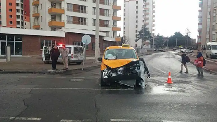 Esenyurt'ta Trafik Kazası