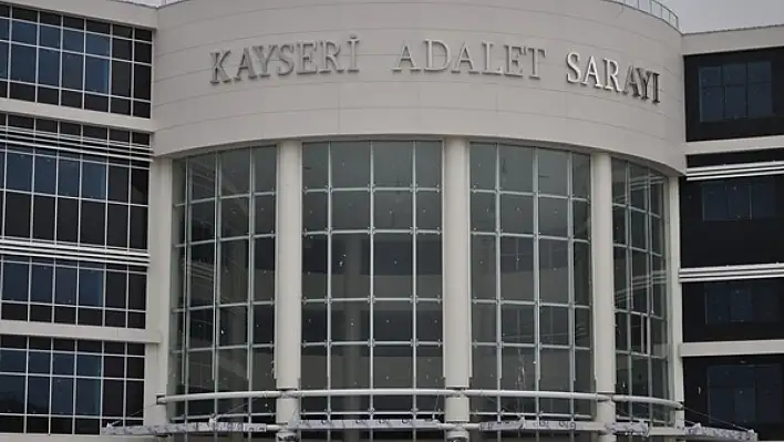 Eşini maket bıçağı ile öldürmek istedi mahkemede 'Pişmanım' dedi.