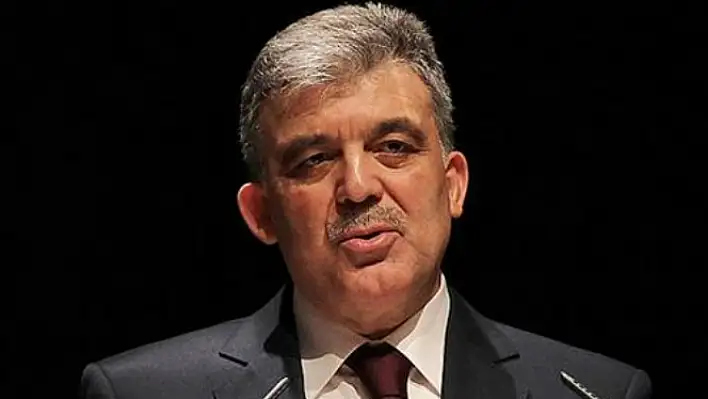 Eski Cumhurbaşkanı Gül'den dolandırıcılık uyarısı!
