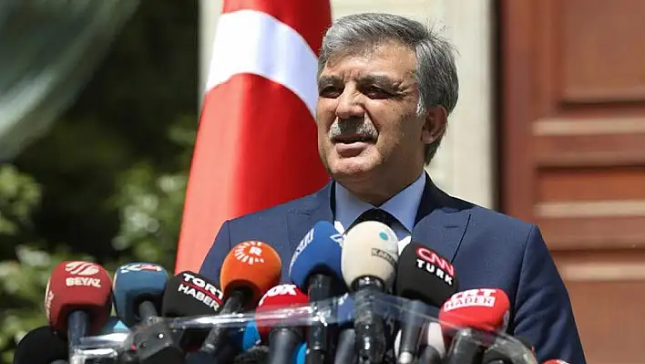 Eski Cumhurbaşkanı Gül'den, Şehitlerle ilgili açıklama: Silahların sustuğu bir dönemde...