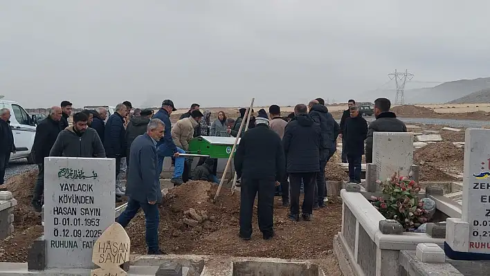 Eski eşi tarafından öldürülen genç anne toprağa verildi