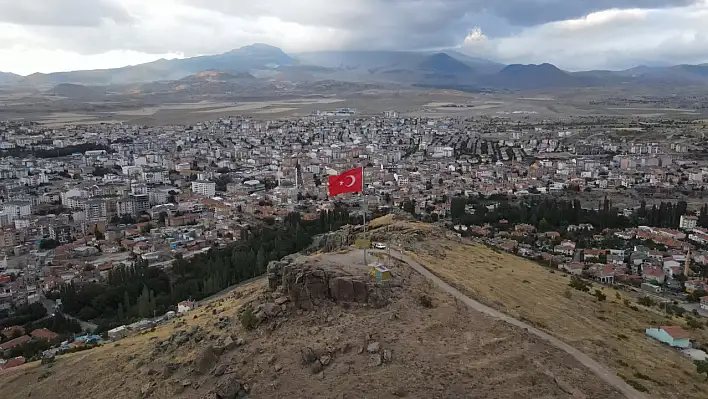 Esnaf yönetimi, teras katı satmak için esnaftan yetki isteyecek