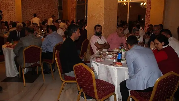 Esnaflar iftarda buluştu
