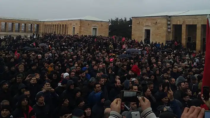 EYT'liler  Kayseri'den, Ankara'ya çıkarma yaptı