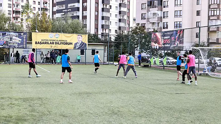 Fakülteler arası futbol turnuvası başladı