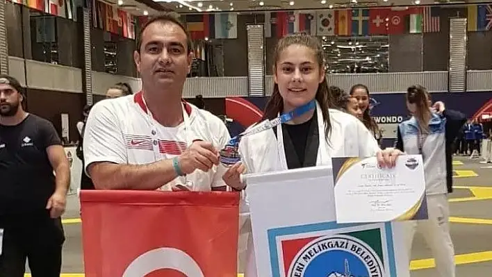 Fatma Arslan, olimpiyat üçüncüsü oldu