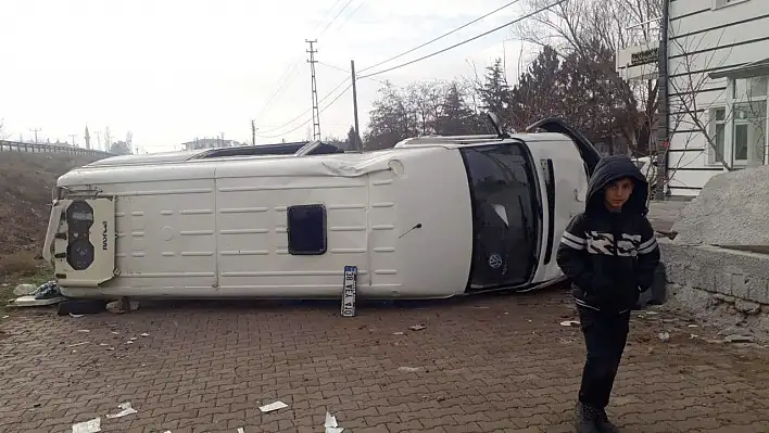 Feci kaza: 1 ölü, 1'i ağır 5 yaralı