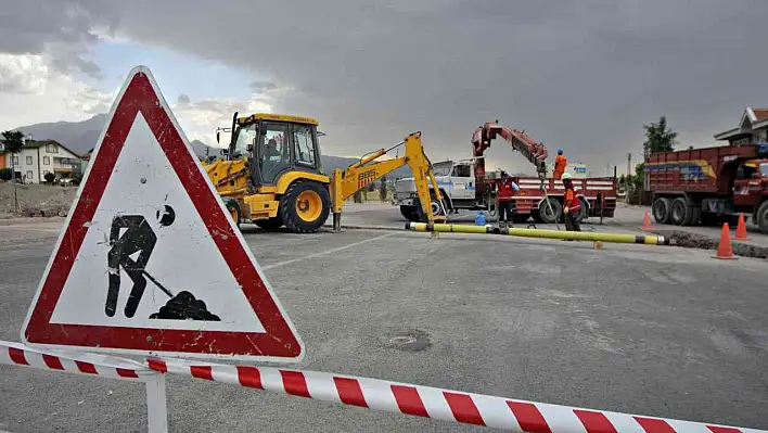 O ilçelerde doğal gaz konusunda adım atılıyor...