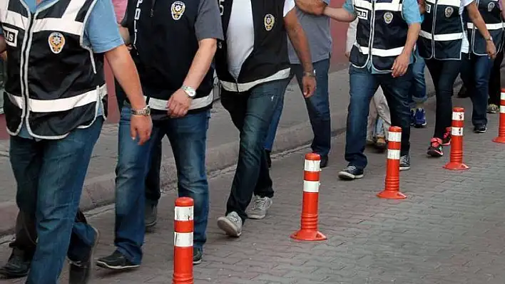FETÖ'ye ait 118 hücre evine yönelik operasyon