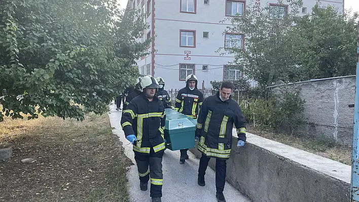 FLAŞ! Evinde ölü bulundu...