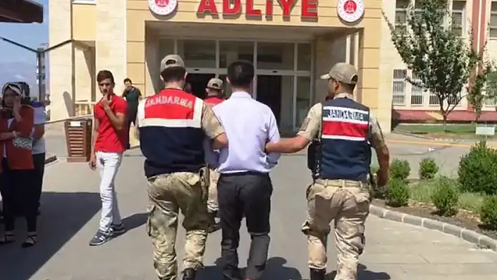 Flaş Gelişme... FETÖ'cü şahıs düğünde yakalandı!