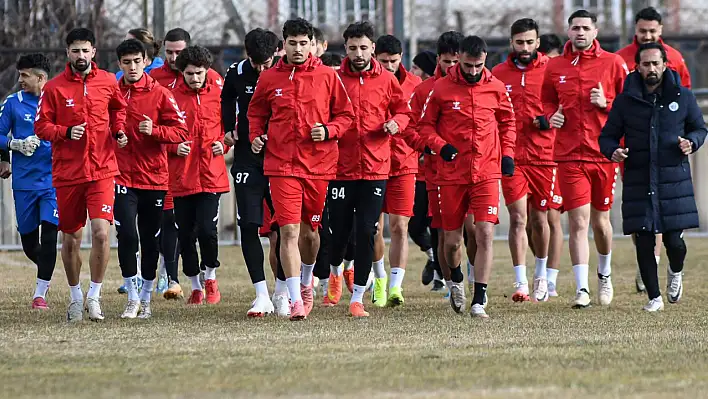 Flaş gelişme! Kayseri temsilcisi o isimle yolları ayırdı