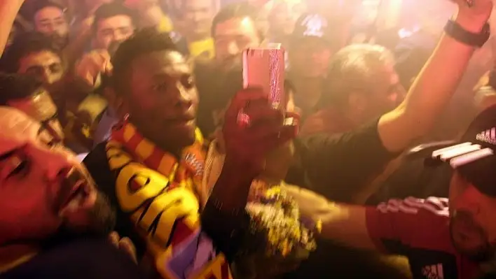 Ganalı yıldız Asamoah Gyan, Kayseri'de